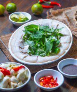 Thịt luộc +cà pháo, mắm tôm